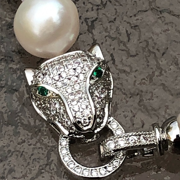 Genuine Pearl Bracelet earring  with silk bag New! - Picture 2 of 4